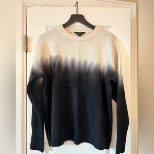 Simply Vera Wang sweater